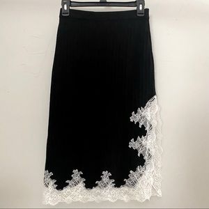 Pinko Lace Trim Skirt